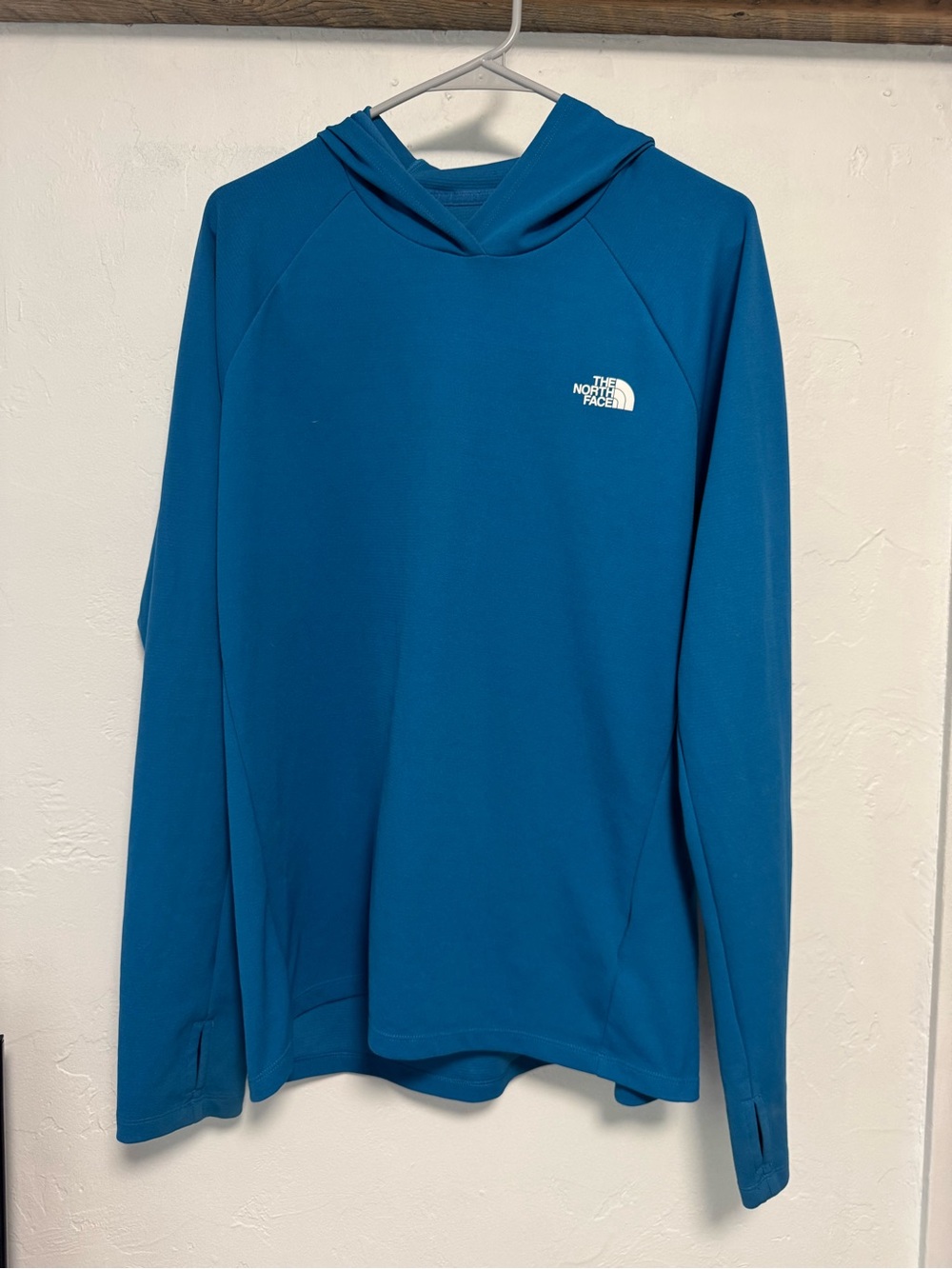 The North Face Bright Teal Men's Hooded Pullover
